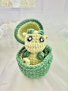 Kaire the Hatching Dragons