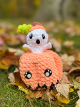 Load image into Gallery viewer, Spookly the Pumpkin Pop Pattern
