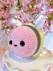 Dos the Pencil Bee Crochet Pattern