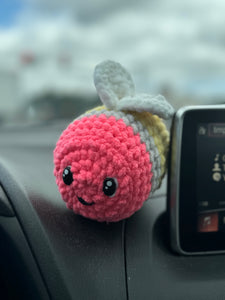 Dos the Pencil Bee Crochet Pattern