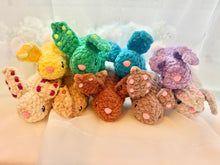 Load image into Gallery viewer, Bun Bun the Beaded Bunny Fidget
